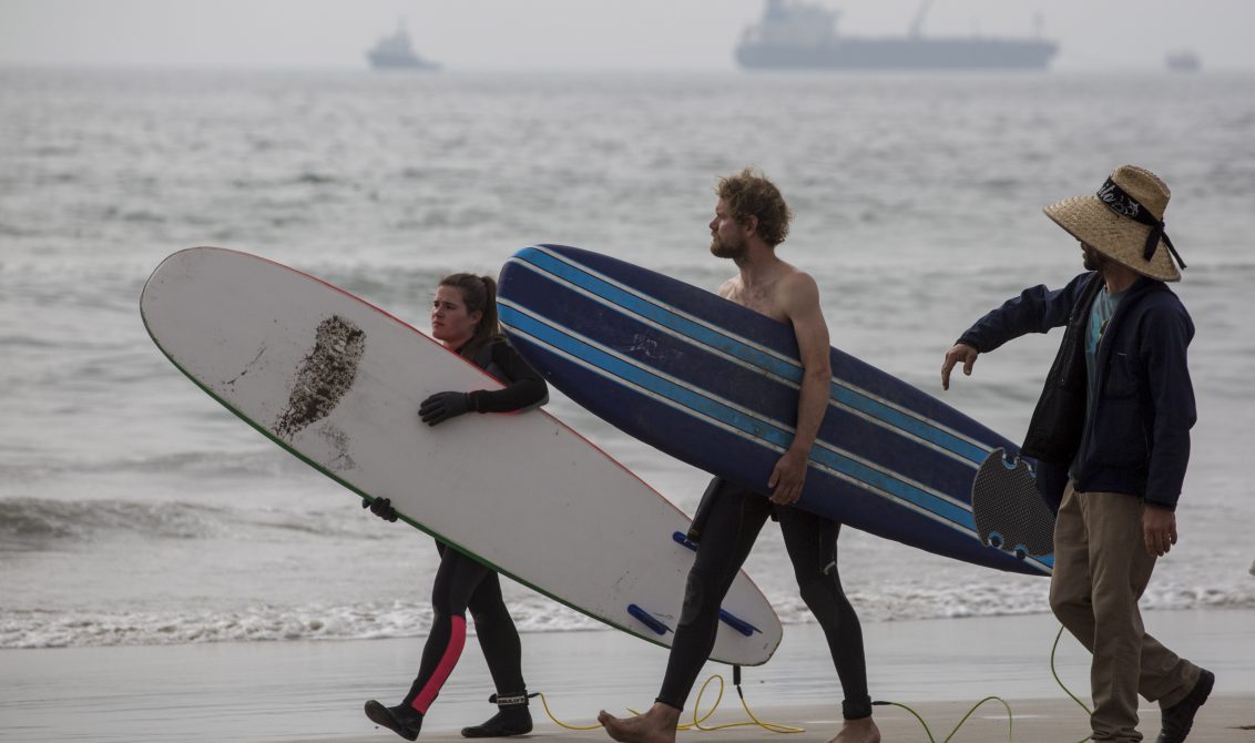 24082018-ROSARITO, BAJA CALIFORNIA, 31MARZO2018.- Turistas nacionales y extranjeros aprovecharon el periodo vacacional de Semana Santa para disfrutar de las playas bajacalifornianas, a pesar de que no se registraron temperaturas cálidas en la región. FOTO: OMAR MARTÍNEZ /CUARTOSCURO.COM