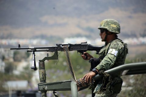 22042019-Chilpancingo Gro, 20 de abril 2019. // Policías militares durante un recorrido por las calles de Chilpancingo. // Foto: Jesús Eduardo Guerrero