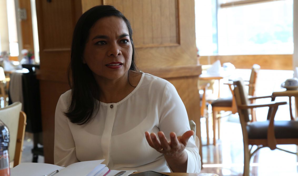 20092019-19-Agosto-2019 Acapulco, Guerrero. Beatriz Mojica Morga en entrevista con El Sur en un restaurante de Acapulco, después de que el día domingo anunciara su salida del PRD. Foto: Carlos Alberto Carbajal