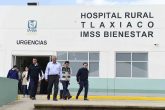 21032020-CIUDAD DE TLAXIACO, OAXACA, 20MARZO2020.- El presidente de los Estados Unidos Mexicanos, Andrés Manuel López Obrador en la Inauguración del Hospital Rural Tlaxiaco IMSS Bienestar en la Heroica Ciudad de Tlaxiaco, Oaxaca. Lo acompañan Alejandro Ismael Murat Hinojosa, Gobernador Constitucional del Estado de Oaxaca; Doctor Marco Antonio Martínez Castellanos, Director del Hospital Rural Tlaxiaco y Zoé Alejandro Robledo Aburto, Director General del Instituto Mexicano del Seguro Social. FOTO: PRESIDENCIA/CUARTOSCURO.COM