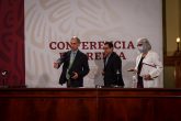 CIUDAD DE MÉXICO, 24JUNIO2020.- Conferencia de prensa que ofrece todas las noches en Palacio Nacional el Subsecretario de Prevención y Promoción de la Salud, Hugo López Gatell Ramírez, sobre la situación que se vive en México ante la emergencia sanitaria. Participaron también en el evento Jose Luis Alomía Zegarra, director general de Epidemiología, y Gisela Lara Saldaña, titular de la Unidad del Programa IMSS Bienestar. FOTO: PEDRO ANZA /CUARTOSCURO.COM