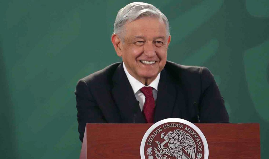 AGUASCALIENTES, AGUASCALIENTES, 21AGOSTO2020.- Andrés Manuel López Obrador, Presidente de México en conferencia de prensa. Acompañan al mandatario: Martín Orozco Sandoval, gobernador de Aguascalientes; Luis Cresencio Sandoval González, secretario de la Defensa Nacional; José Rafael Ojeda Durán, secretario de Marina; Alfonso Durazo Montaño, secretario de Seguridad y Protección Ciudadana; Luis Rodríguez Bucio, comandante de la Guardia Nacional y María Teresa Jiménez Esquivel, presidenta municipal de Aguascalientes. FOTO: PRESIDENCIA/CUARTOSCURO.COM