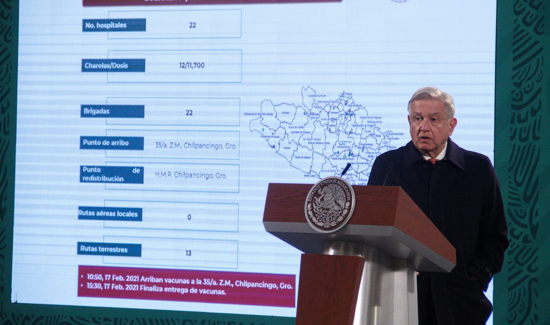 CIUDAD DE MÉXICO, 16FEBRERO2021.- Andrés Manuel López Obrador, presidente de México acompañado de Jorge Alcocer Varela, secretario de Salud; Luis Cresencio Sandoval González, secretario de la Defensa Nacional; Marcelo Ebrard Casaubon, secretario de Relaciones Exteriores y Hugo López-Gatell Ramírez, subsecretario de Prevención y Promoción de la Salud, durante la conferencia de prensa que se lleva a cabo en Palacio Nacional. Se destacó el tema del inicio de vacunación en adulto mayores. FOTO: ANDREA MURCIA /CUARTOSCURO.COM