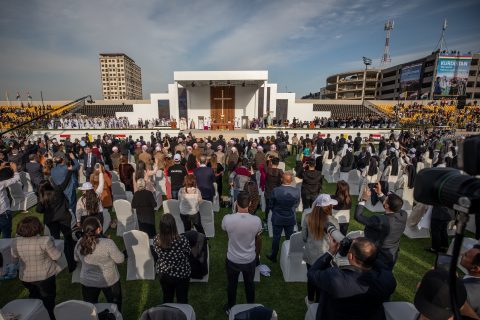 07 March 2021, Iraq, Erbil: Pope Francis leads a mass at Erbil's Franso Hariri Stadium as part of his visit to the autonomous Kurdistan Region in northern Iraq. Pope Francis arrived in Iraq on Friday for the first ever papal visit to the Middle Eastern country, a place where the Christian community has dwindled amid years of war. Photo: STR/dpa