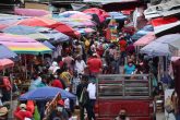 Chilpancingo Gro, 25 de agosto 2021. // Imagen de la calle 21 de marzo a un costado del mercado central, Baltazar R. Leyva Mancilla en Chilpancingo a las 3 de la tarde. // Foto: Jesús Eduardo Guerrero