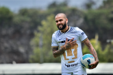 El jugador brasileño ya con la camiseta de los Pumas de la UNAM. Foto: Agencia Reforma